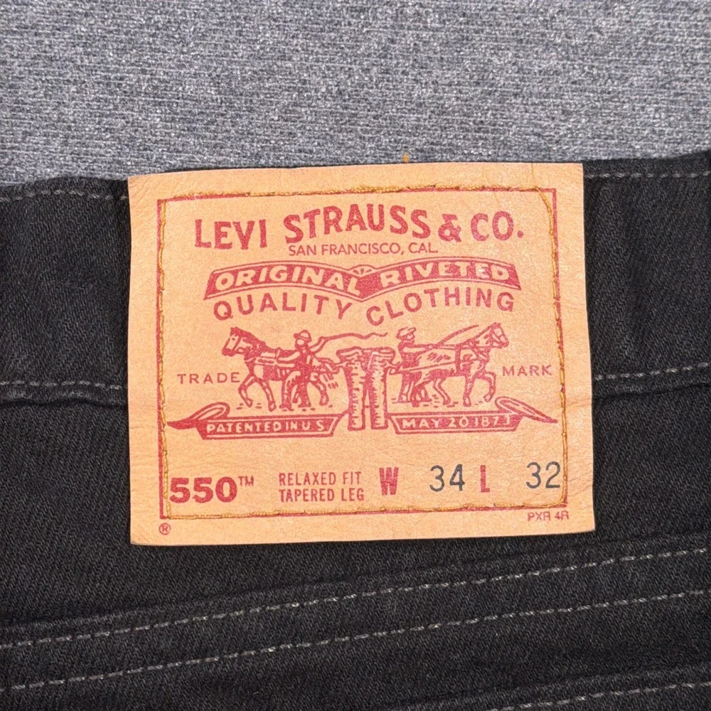Levi's 550 Jeans Mens 34x32 Black Relaxed Fit Tapered Leg Denim Made in USA Vtg